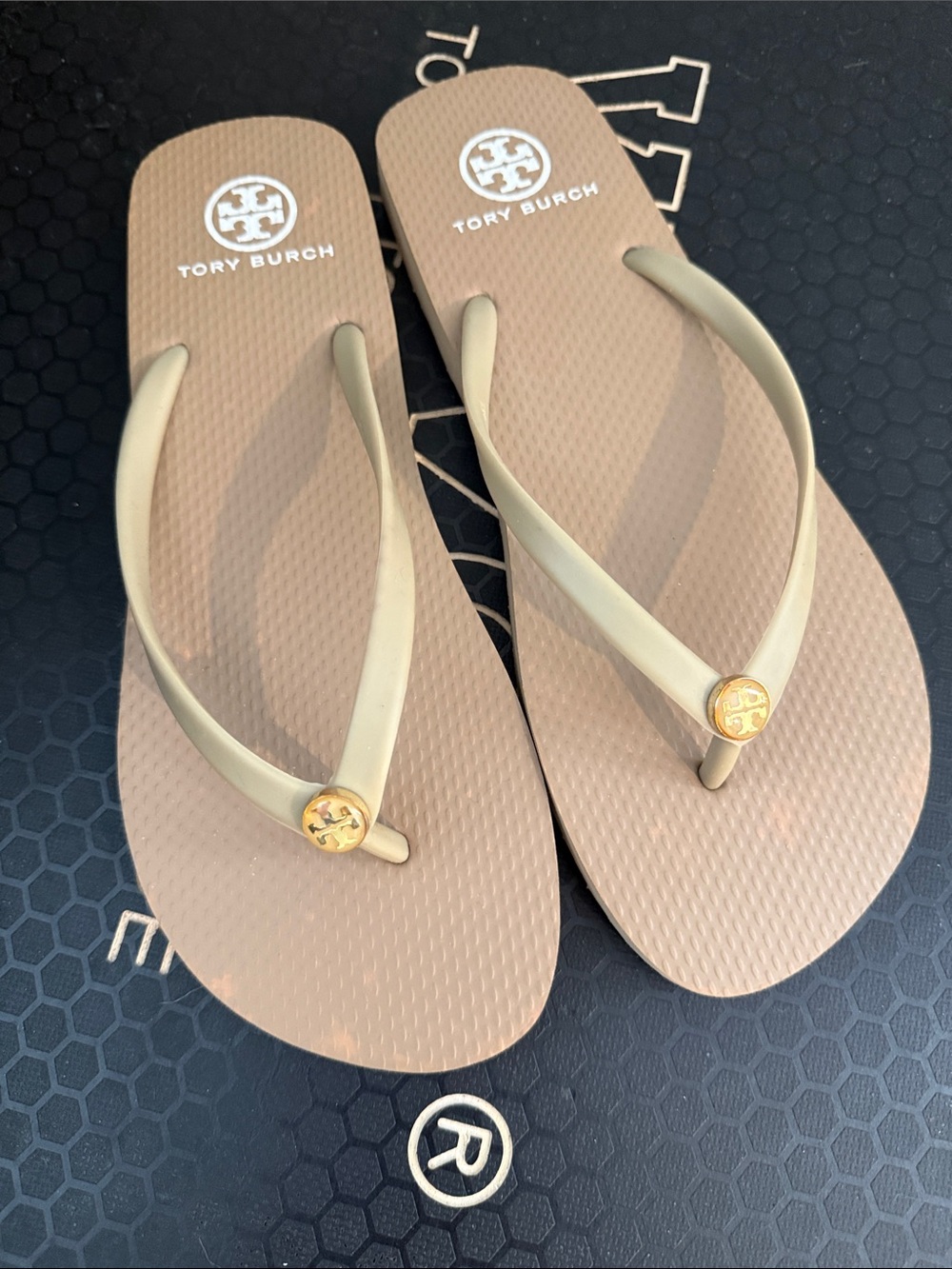 TORY BURCH Taupe Flip Flop Sandals with Gold Logo ~ 10/10.5